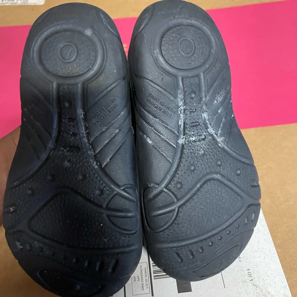 Mickey sandals - Picture 2 of 3